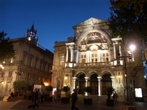 300 avignon